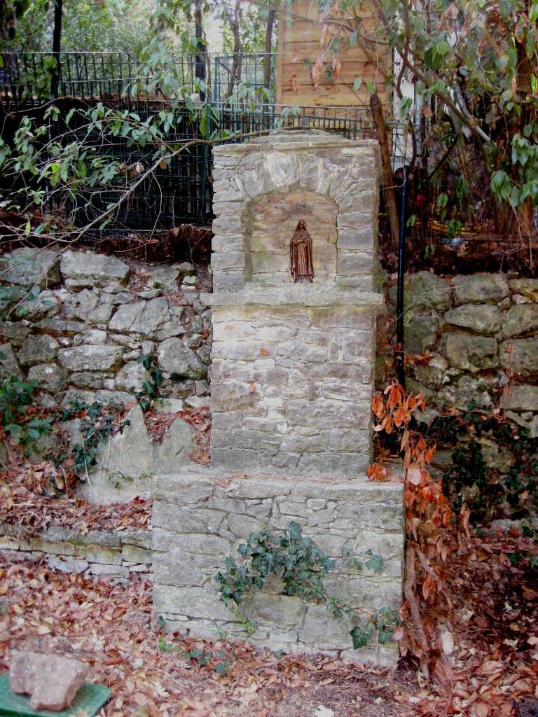 ORATOIRE SAINTE THERESE DE LISIEUXQuartier de la Migoua83 LE BEAUSSET 83016France