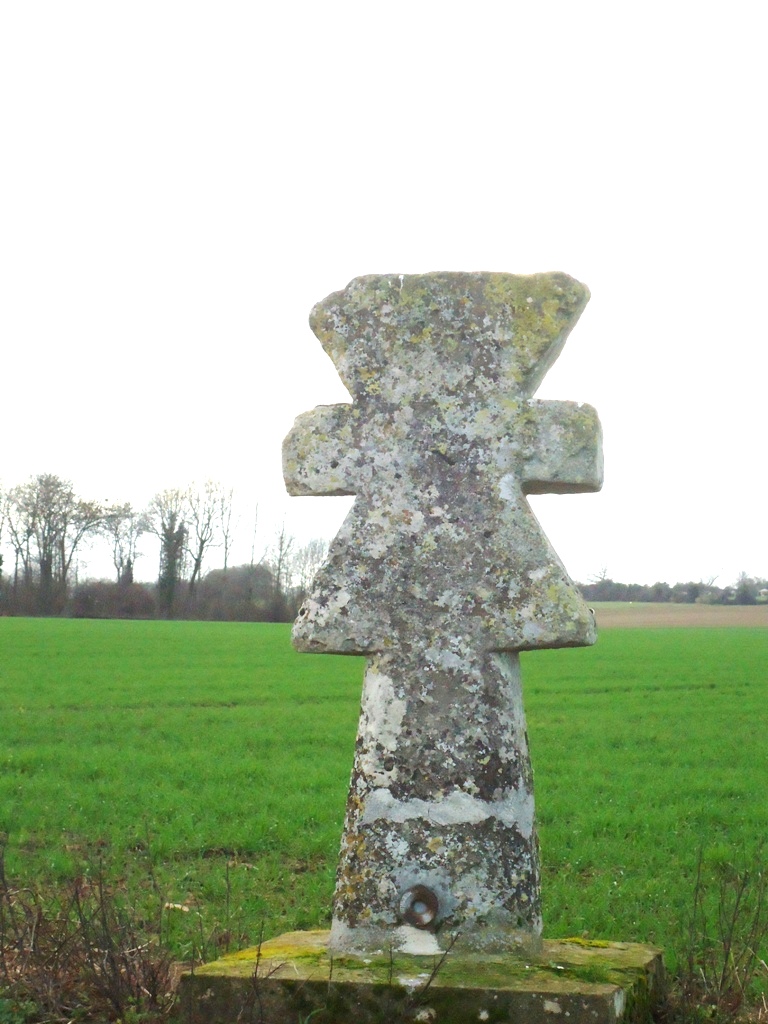 CROIX Pattée la Croisette95 GUIRY EN VEXIN 95295France